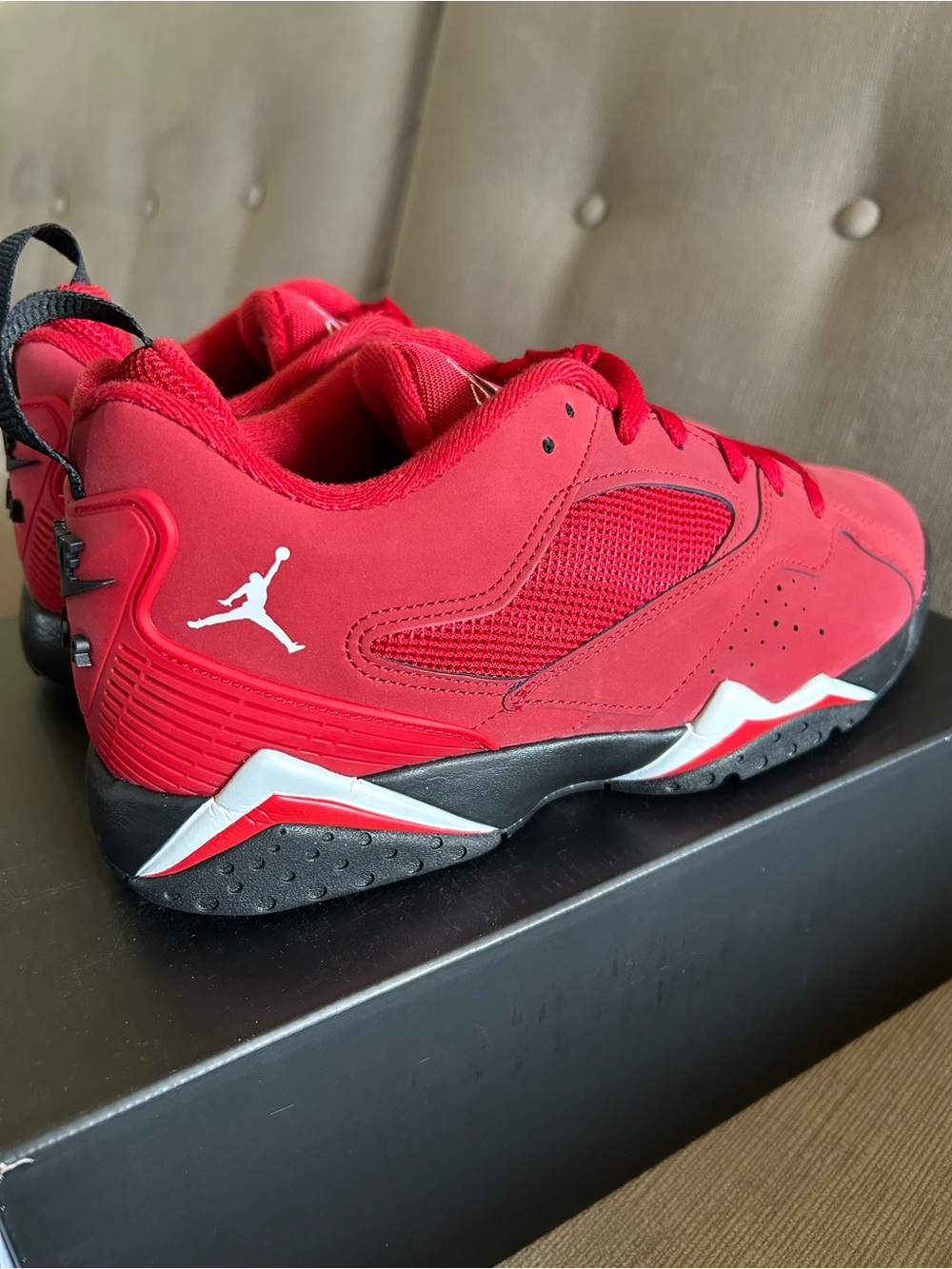 Jordan Men's Red and Black Low-Top Sneakers - Picture 3 of 8